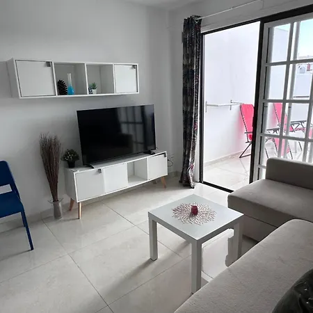 Cozy 1Bd Apartment Los Cristianos  Extérieur photo